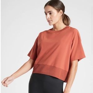 Athleta Zephyr Top